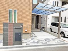 施工例画像：茨木市 新築シンプル オープン外構